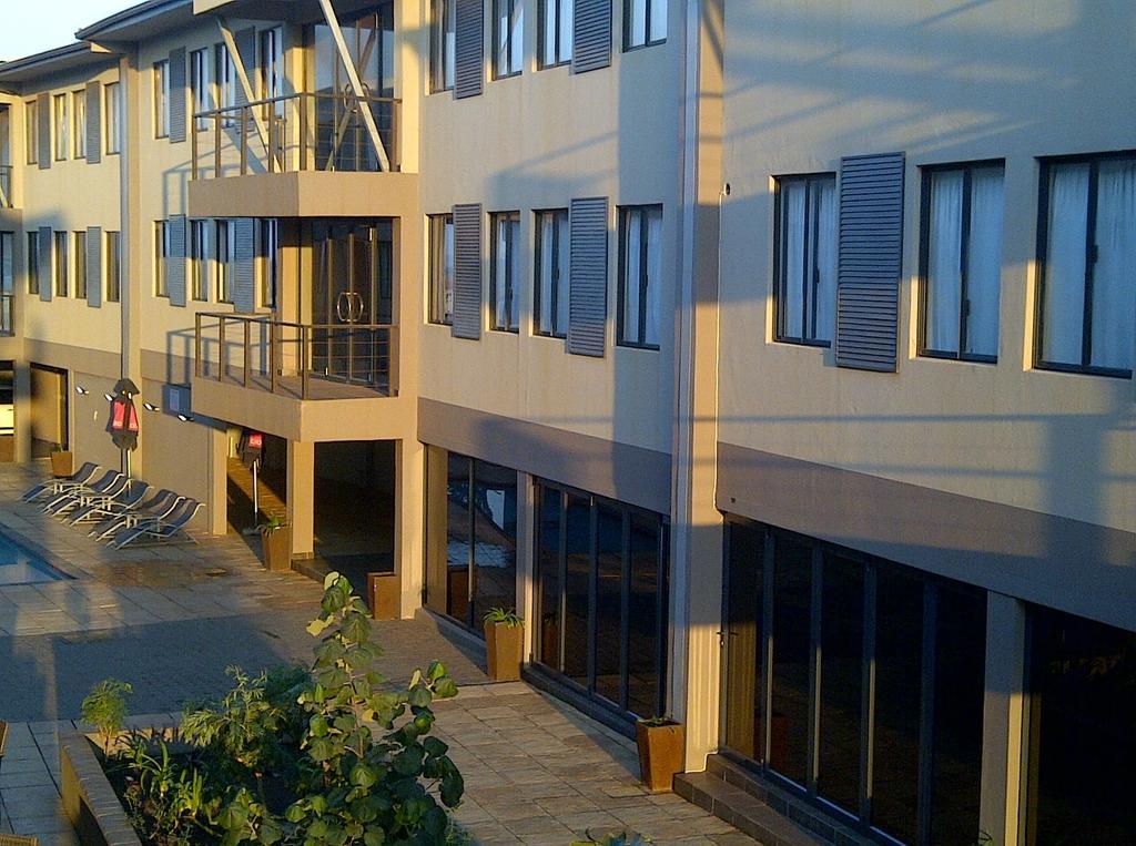 Life Hotel Ballito Eksteriør billede