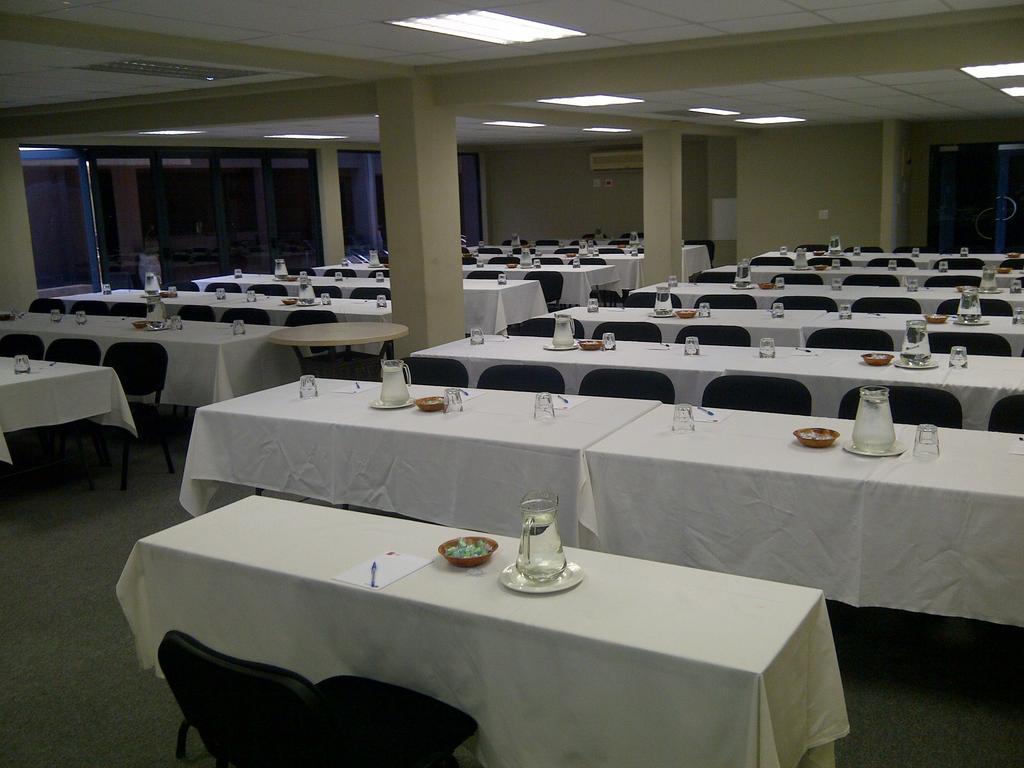 Life Hotel Ballito Eksteriør billede